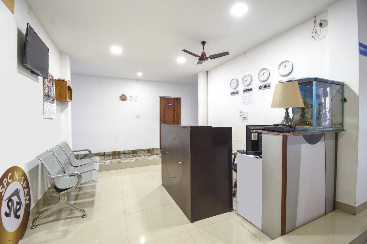 SPOT ON 76876 Harihar Hotel Jamshedpur Bagian luar foto