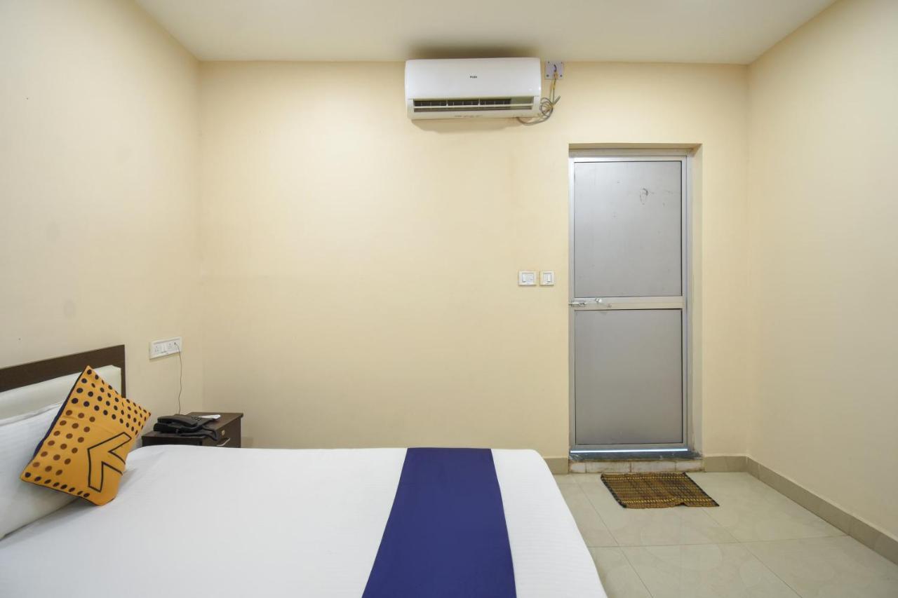 SPOT ON 76876 Harihar Hotel Jamshedpur Bagian luar foto